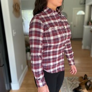 Carhatt flannel, size medium.